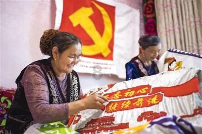 老师让全班学生在操场站大约90分钟算犯法吗？游戏画面